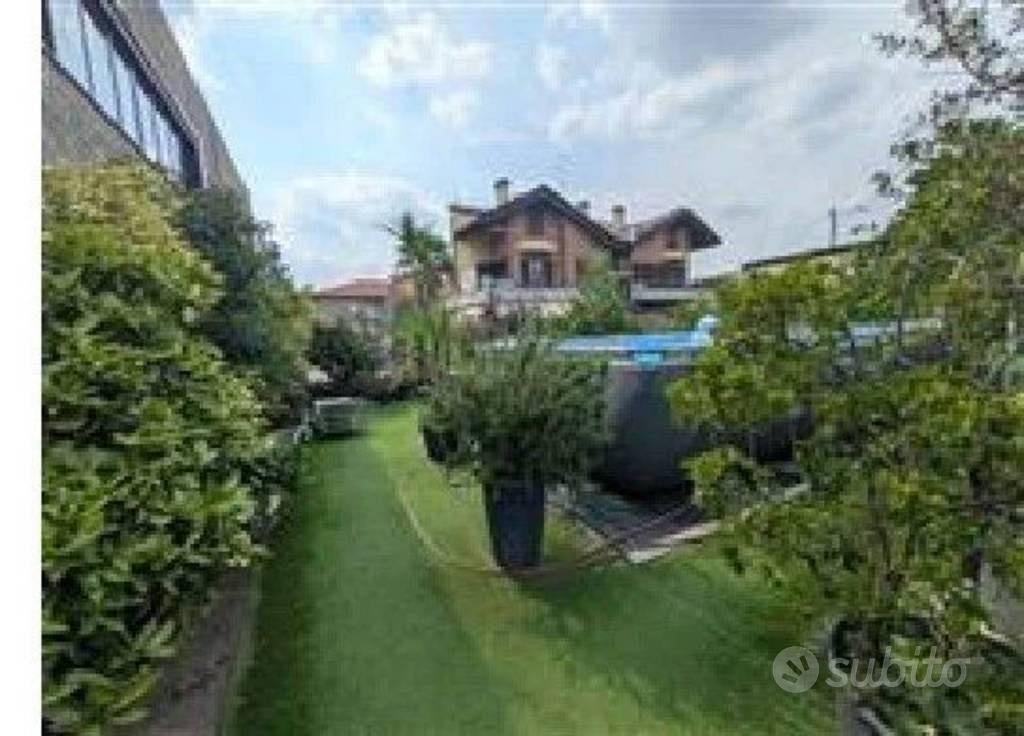 Immobile in asta di 453 m² a Saronno - Vista 4