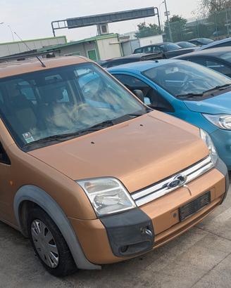 FORD TOURNEO CONNECT GLX 200S 2002-2014 1.8i Ben 5