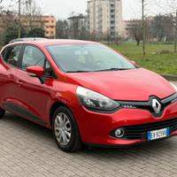 Renault Clio 1.2 75 CV Benzina Euro 5 Neopatentato
