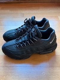 Air Max 95 nere taglia 44
