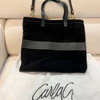 Shopper Carla G