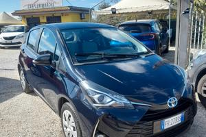 Toyota Yaris 1.5 Hybrid 5 porte Cool
