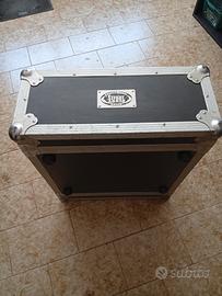 FLYTH CASE PER AMPLIFICATORI E/O PROCESSORI 