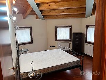 Monastier centro mini app ATTICO arredato