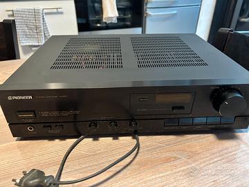 Amplificatore A-221 Pioneer anni '80