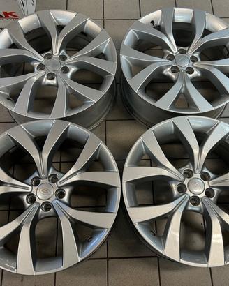 Cerchi in lega 20 originali Evoque e discovery