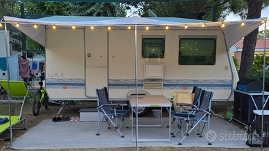 Roulotte Adria 430dk Unica - 4 posti letto