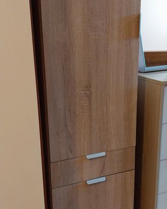 Mobile in rovere