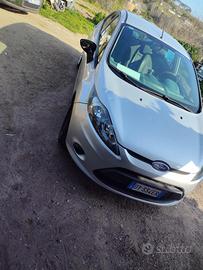 Ford Fiesta 1.4 1400 gpl