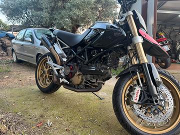 Hypermotard 1100 evo