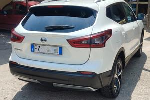 Nissan Qashqai tekna 1.5 dci 110cv