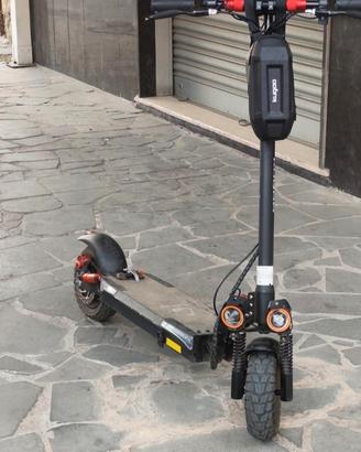 monopattino 