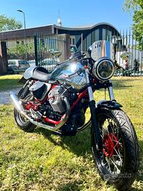 MOTOGUZZI V7 RACER
