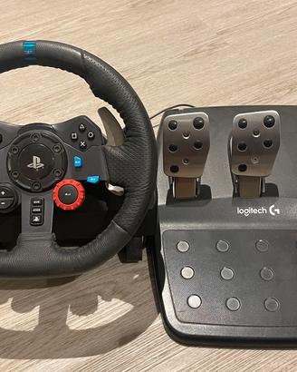 Volante Pedaliera Logitech