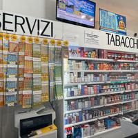 Scansia sigarette per tabacchi