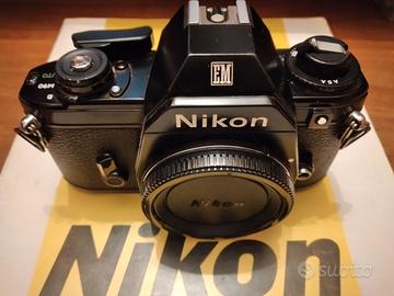 NIKON EM Reflex Anni 80 Solo Corpo Lomography