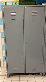 ARMADIETTI IN METALLO