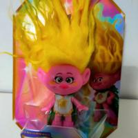 Trolls band together Viva