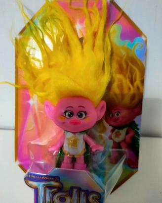 Trolls band together Viva