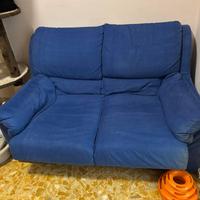 Divano 2 posti
