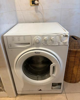 Lavatrice 9kg perfettamente funzionante