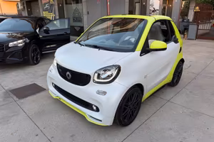 Smart ForTwo BRABUS 0.9 Turbo twinamic cabrio 109c