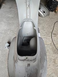 vespa 50 r