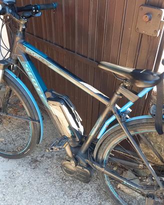 ebike  scoot  motore centrale bosch city