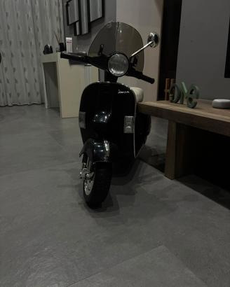 Vespa a batteria 