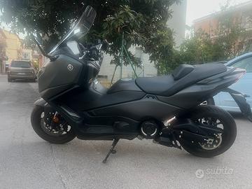 Tmax 560 2026