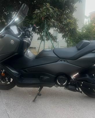 Tmax 560 2026
