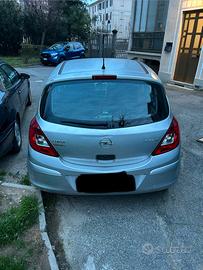 Opel Corsa 2009 non marciante - sterzo rotto