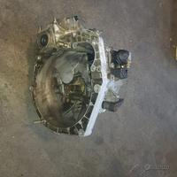 Cambio marce per Alfa Romeo 166 del 2000