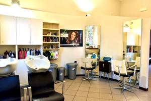 Privato offre locale commerciale