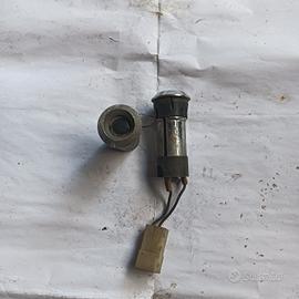 Luce spia per cruscotto auto anni '60/'70. 