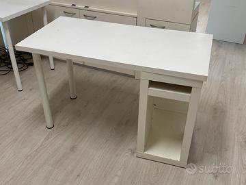 Scrivania ikea