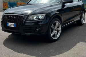 Audi Q5 quattro S-line