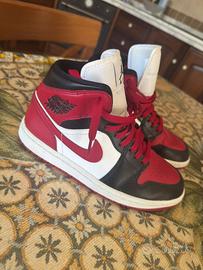 Nike Jordan Mid