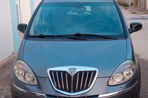Lancia musa  1300 Multijet anno 2011