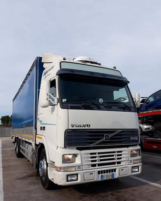Camion Volvo 340
