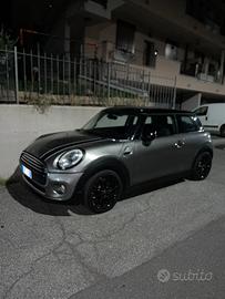 Mini COOPER f56 2017