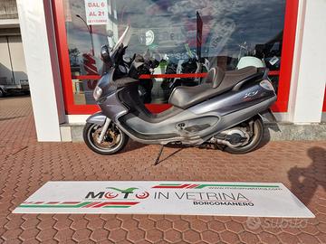 Piaggio X9 500