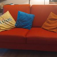 divano rosso 