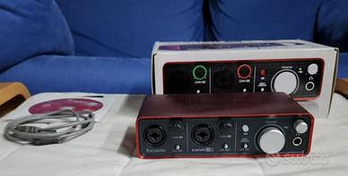 Scheda audio Focusrite Scarlet 2i2