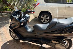 Suzuki Burgman 400