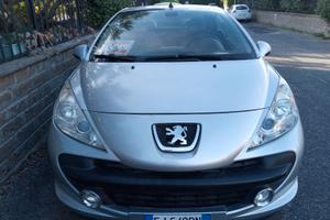 Peugeot 207 c.c. cabrio.