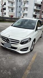 MERCEDES BENZ 180 d Automatic Premium