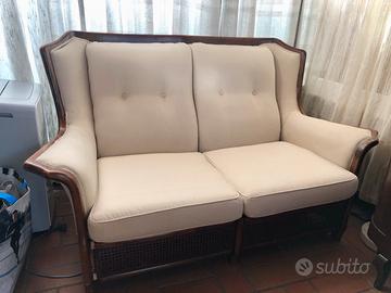Divano 2 posti