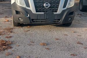 Autocarro Furgone Nissan NV 400