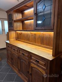 Soggiorno in legno massello stile Etnico/Coloniale